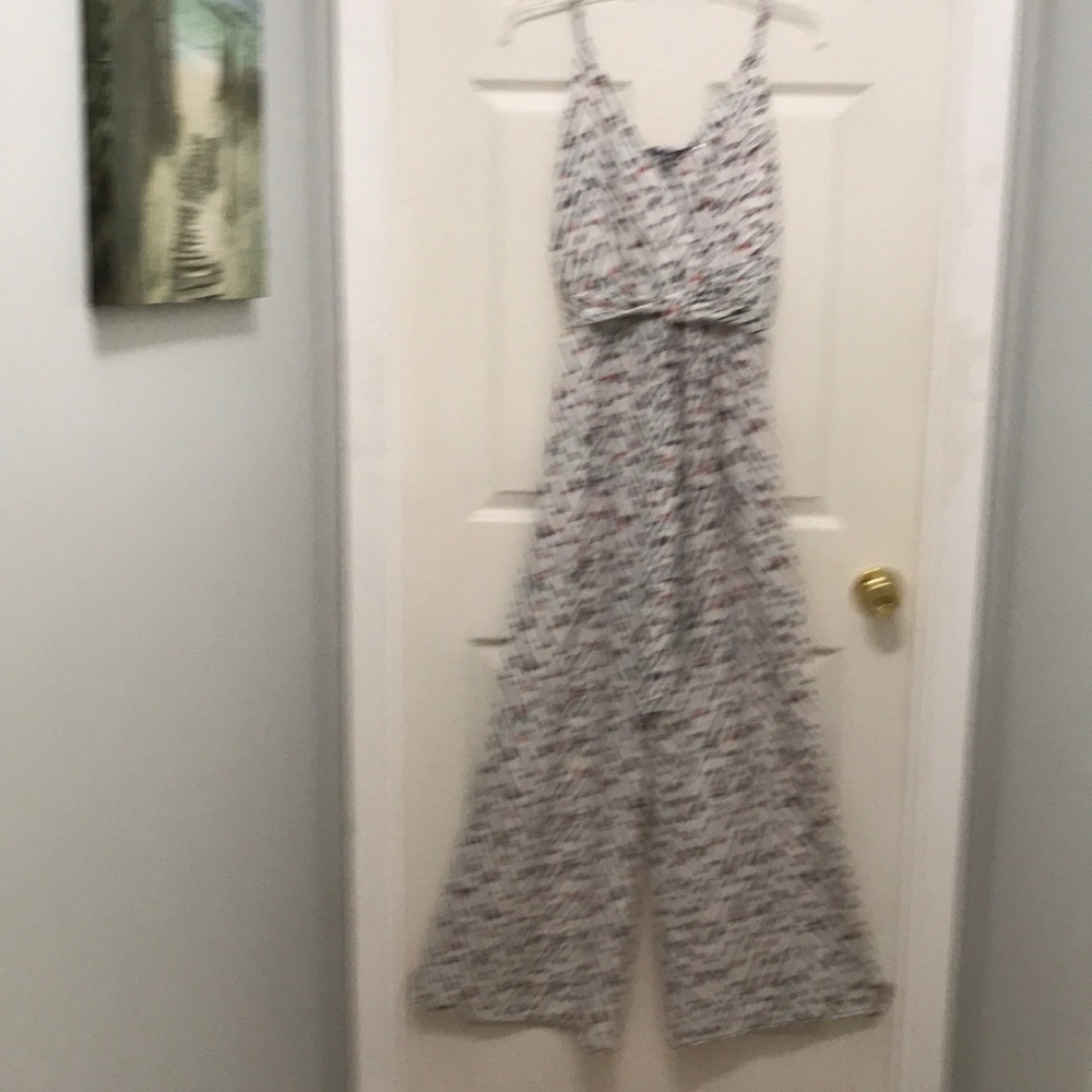 Cute Justify Jumpsuit! L. Arrows motif! Bust 38” - Picture 3 of 7